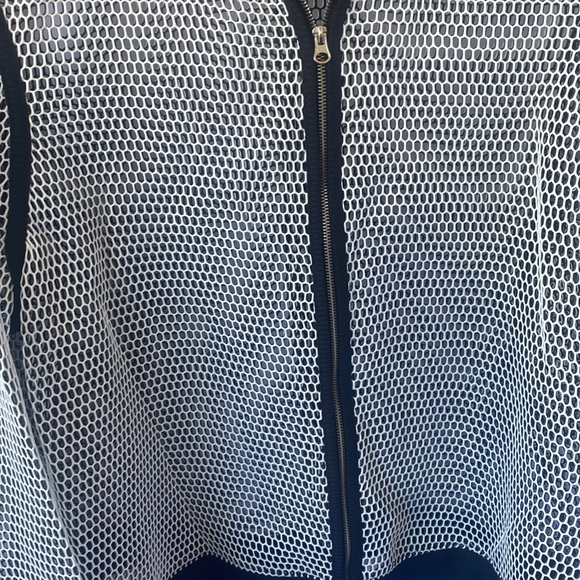 ANA fishnet jacket - Picture 3 of 7